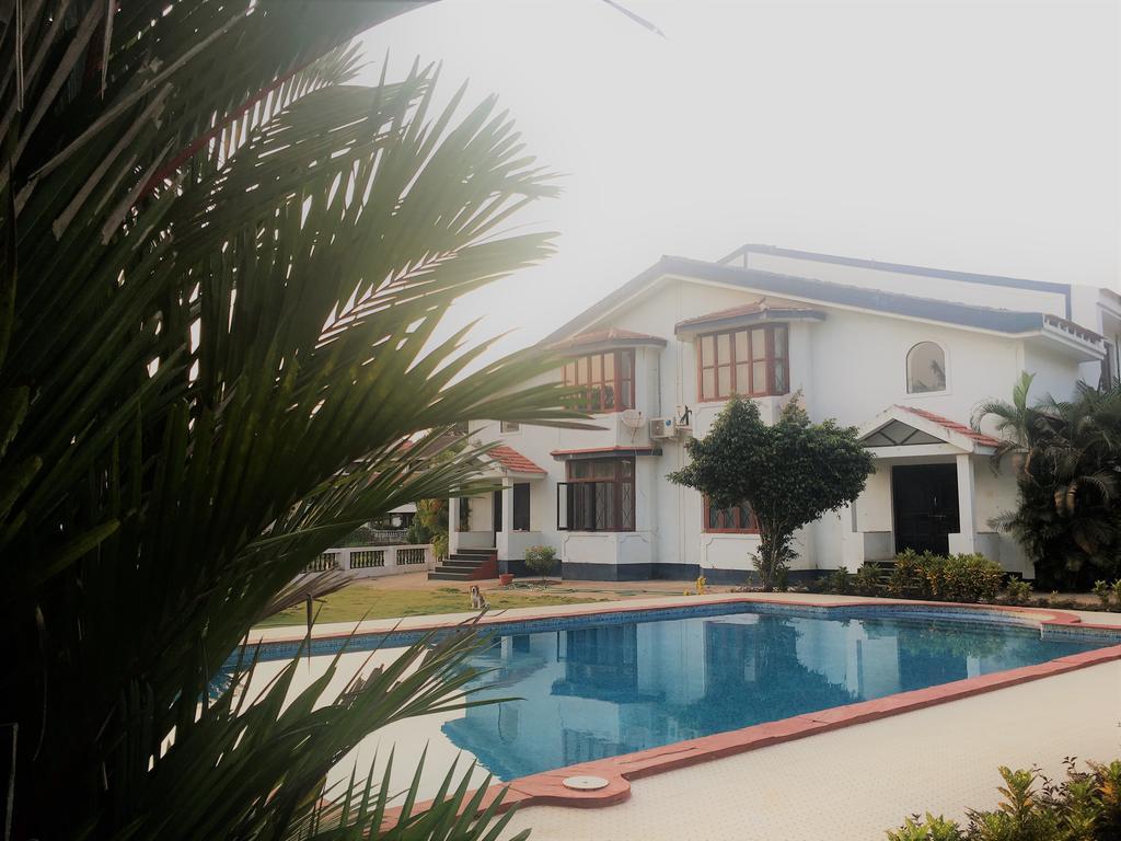 Gr Stays - Duplex 3Bhk Villa With Pool Arpora I Baga Beach 5 Mins المظهر الخارجي الصورة